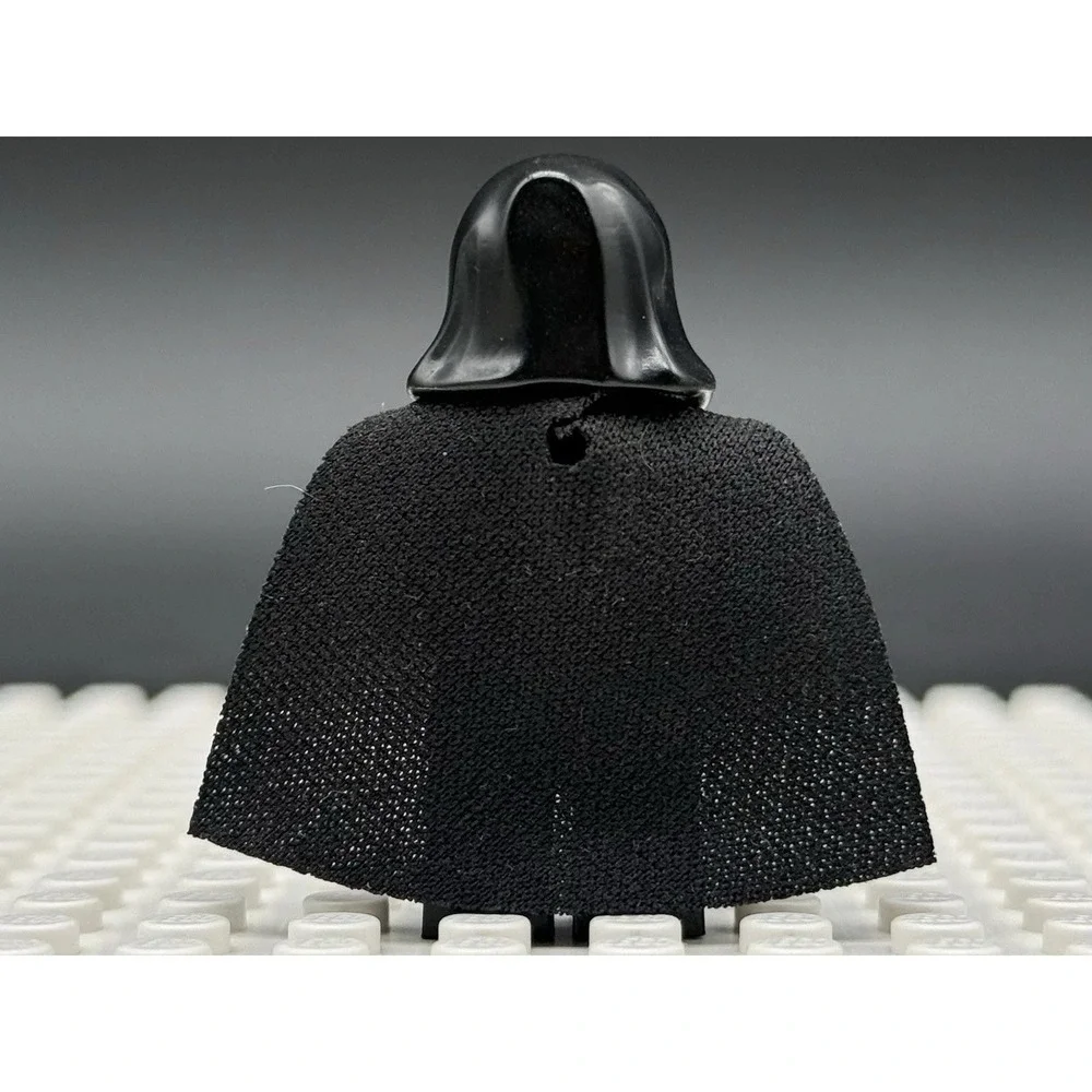 LEGO Star Wars Emperor Palpatine Minifigure with Force Lightning sw0631a